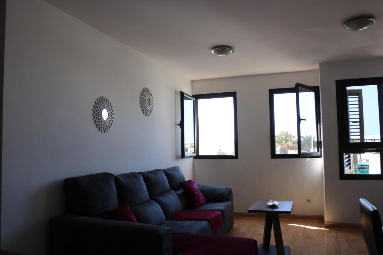 Apartamentos La Carmen อาร์เรซิเฟ ภายนอก รูปภาพ
