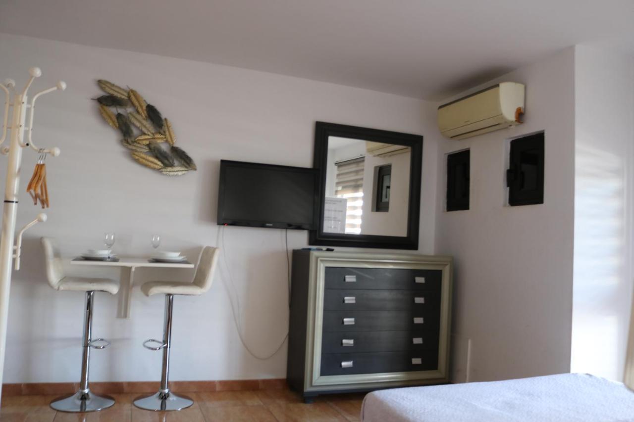 Apartamentos La Carmen อาร์เรซิเฟ ภายนอก รูปภาพ
