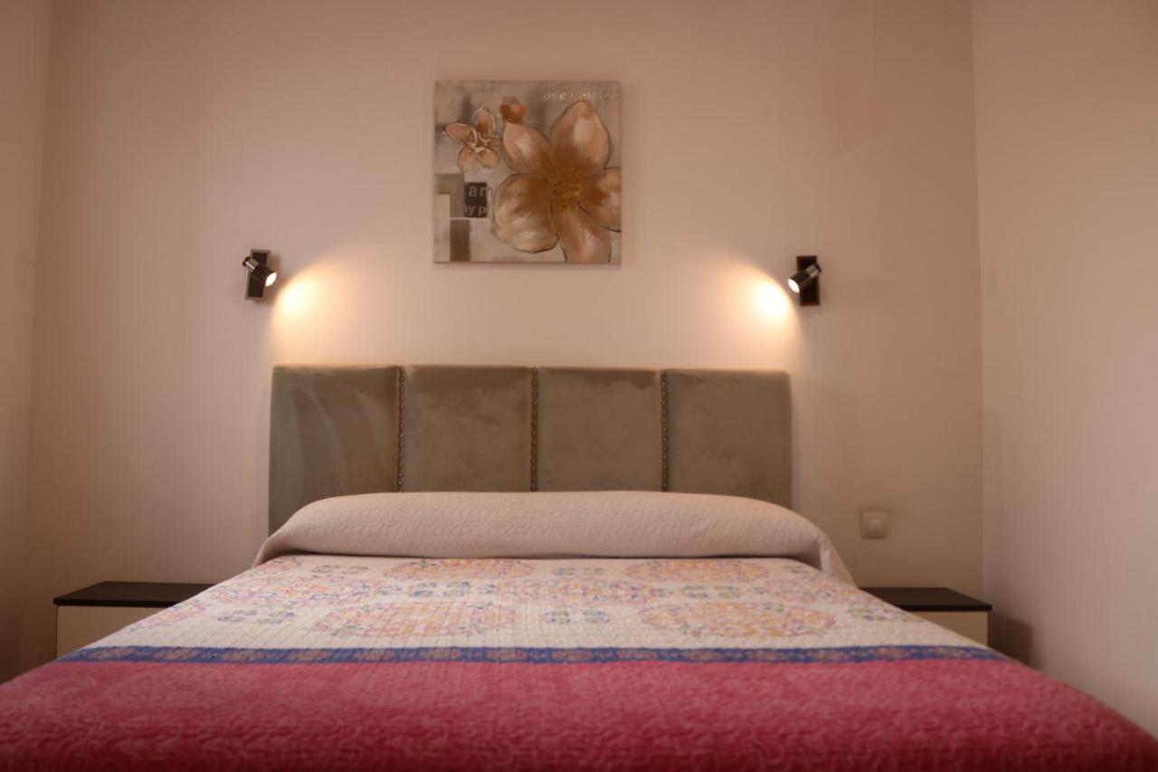 Apartamentos La Carmen อาร์เรซิเฟ ภายนอก รูปภาพ