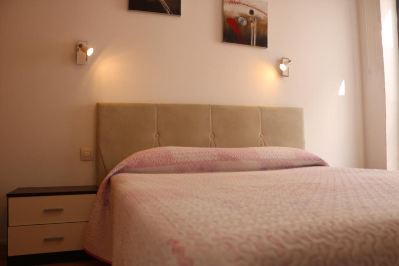 Apartamentos La Carmen อาร์เรซิเฟ ภายนอก รูปภาพ