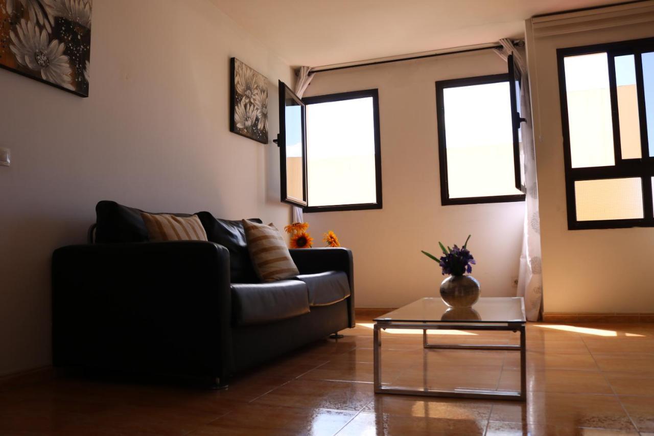 Apartamentos La Carmen อาร์เรซิเฟ ภายนอก รูปภาพ