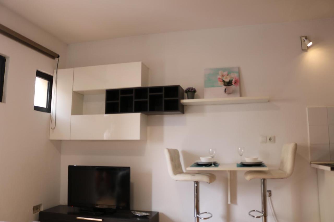 Apartamentos La Carmen อาร์เรซิเฟ ภายนอก รูปภาพ